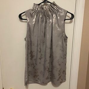 Lovely Ann Taylor shell size S